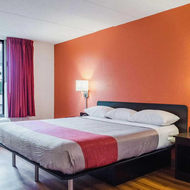 Motel 6-Brockton, MA
