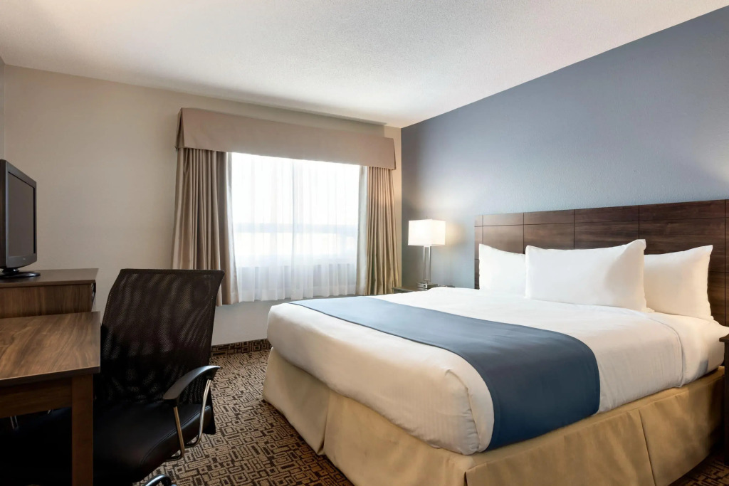 Travelodge Suites by Wyndham New Glasgow