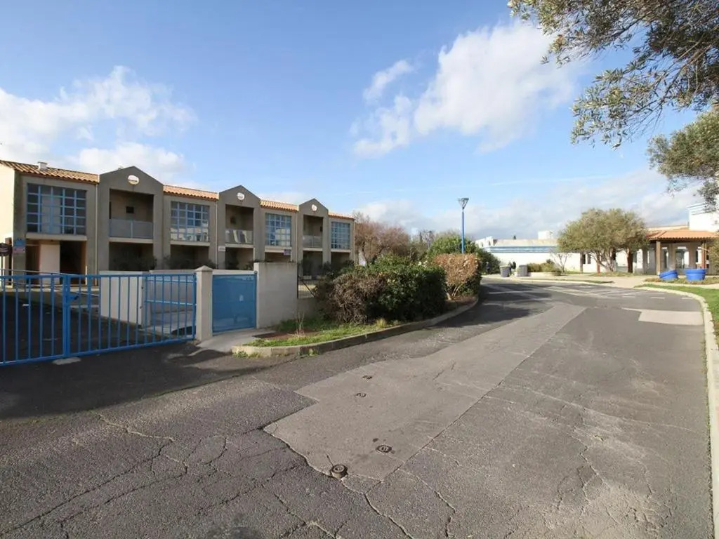 Appartement Balaruc-les-Bains, 1 pièce, 2 personnes - FR-1-553-114