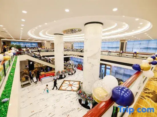 Echarm Plus Hotel (Nanning Railway Station Chaoyang Square)