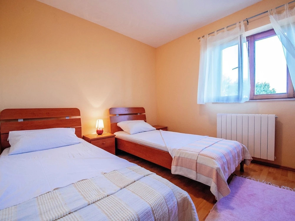 Lovely Apartment in Biograd na Moru With Balcony