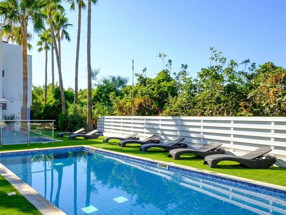 Rio Gardens - Great 1-bdr Apt w Balcony