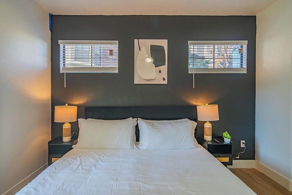 ROVE LIVING/KB - Zone