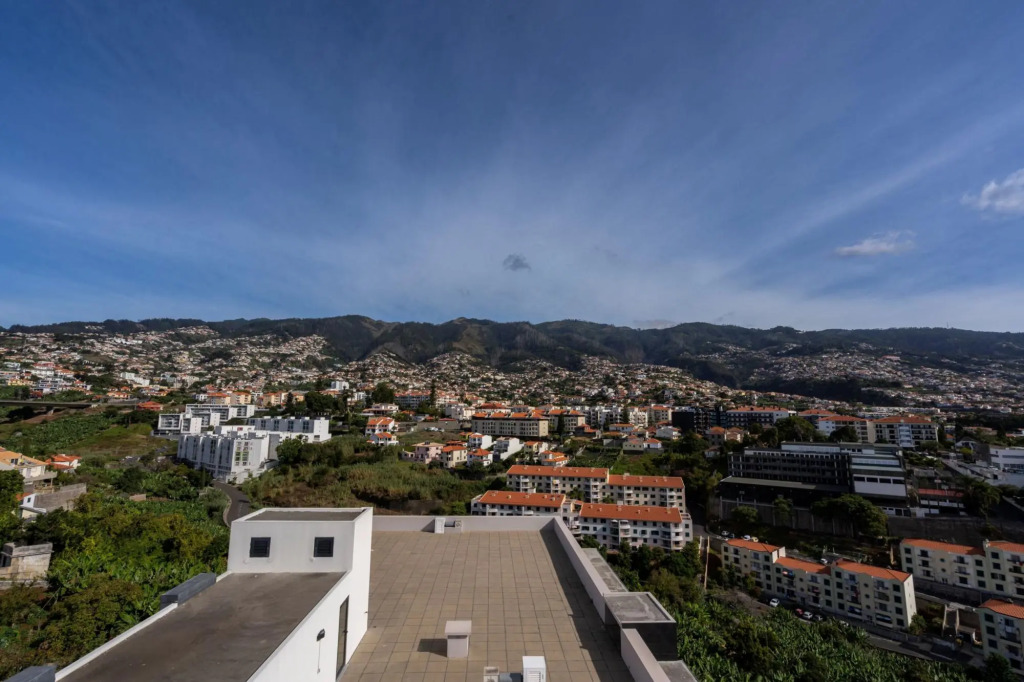 City View Apartment by Homie