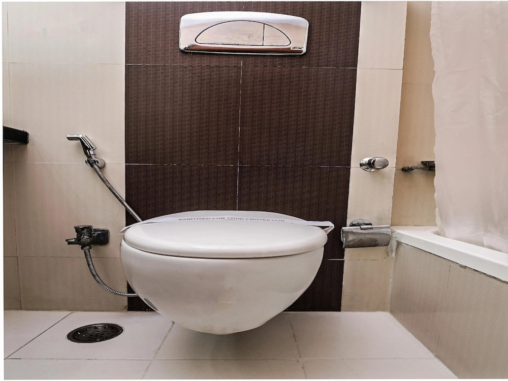 OYO 16050 Amer City Heritage Hotel