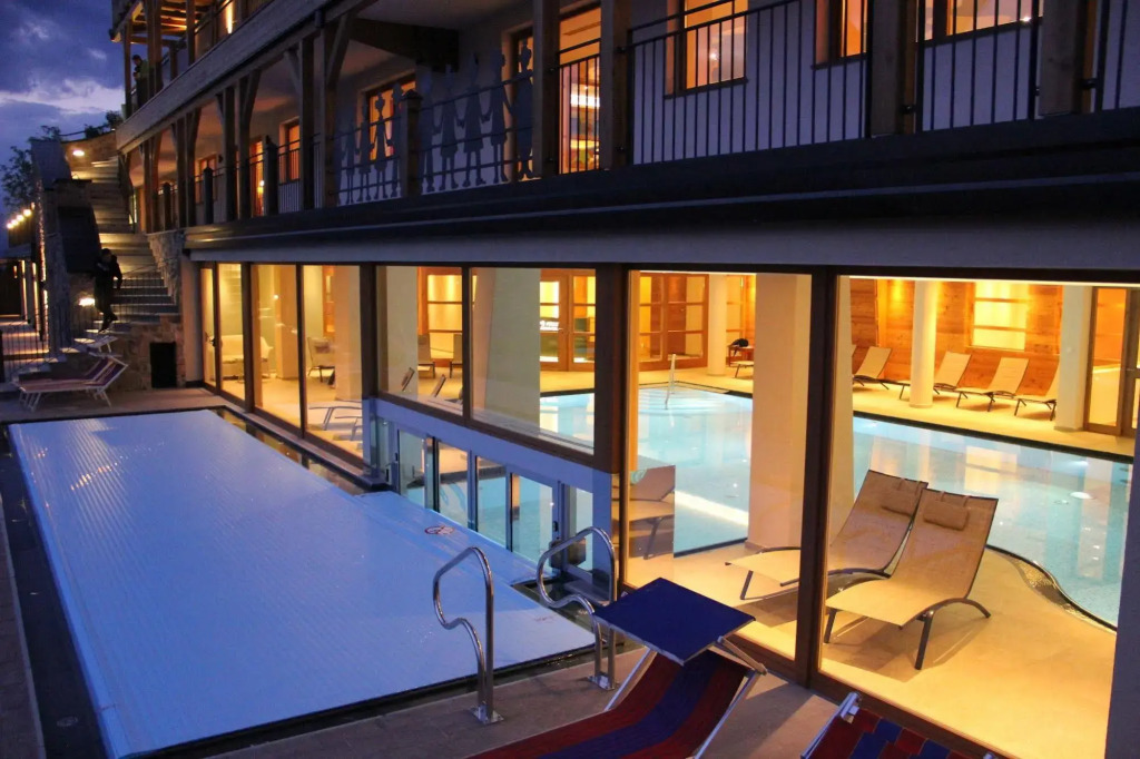 Hotel Emmy - five elements