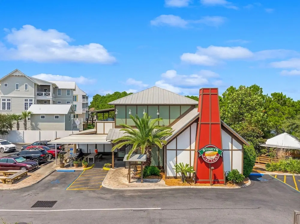 Four Cs Retreat - Lavish Home with Private Boardwalk Access to the Beach