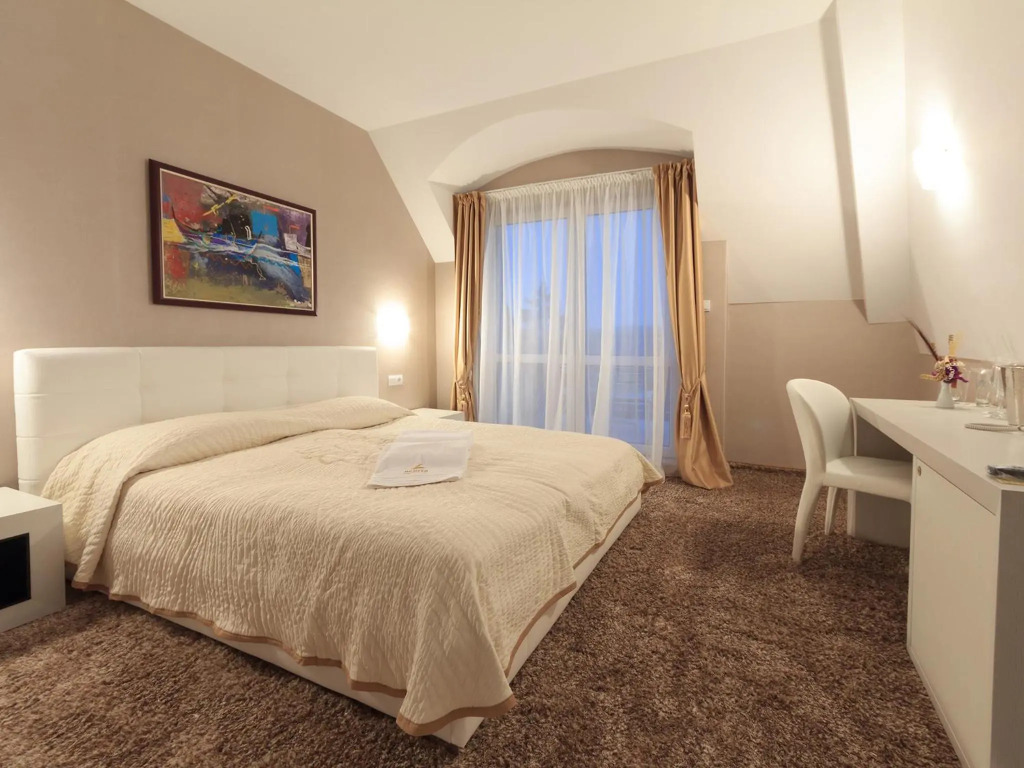 Agusta Hotel, Garden & SPA