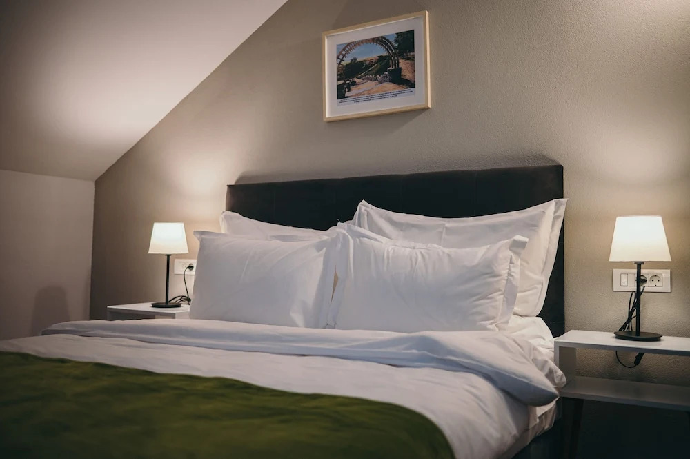 Nest Guesthouse