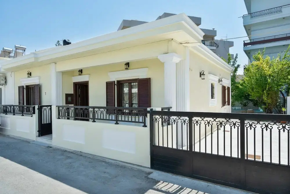 Steps From The Beach Aprt