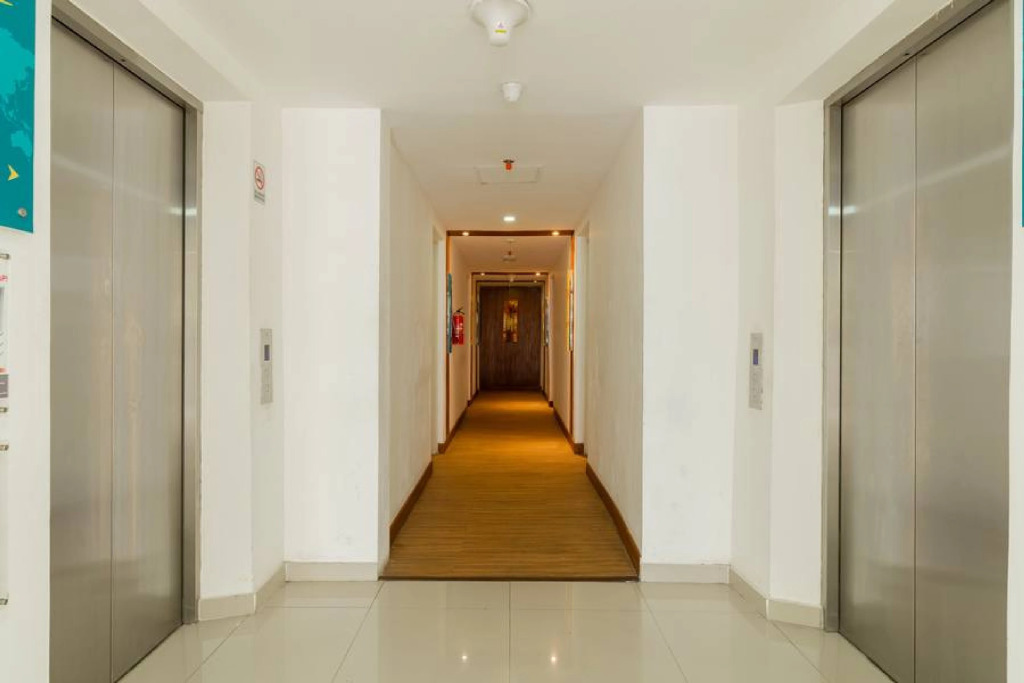 RedDoorz Apartment @ Aeropolis Tangerang