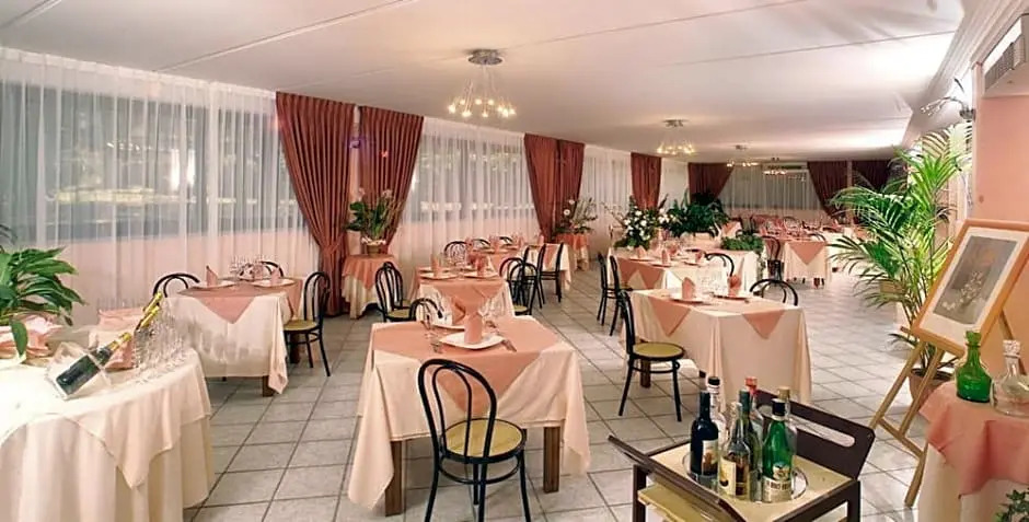 Ranch Hotel
