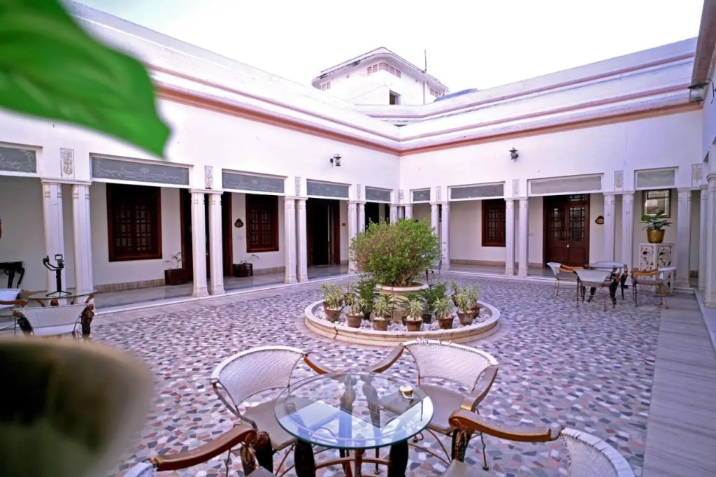 Hotel Merwara Estate- A Luxury Heritage Resort