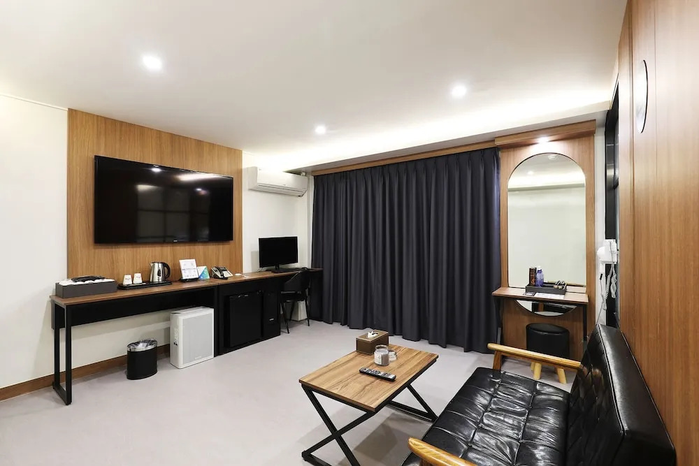 Jeonju Urban Hotel