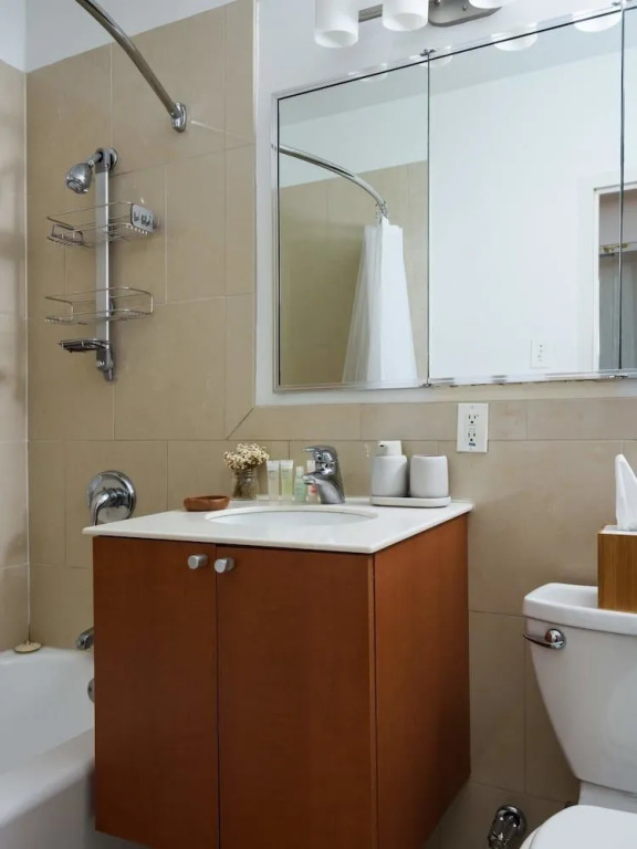 Parc - Warm CWE Apts near BJC by Zencity