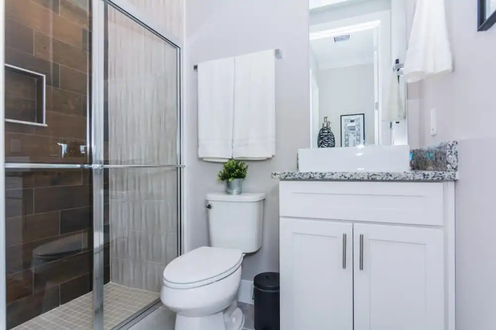 Amazing Townhome with Summer Kitchen SU2668