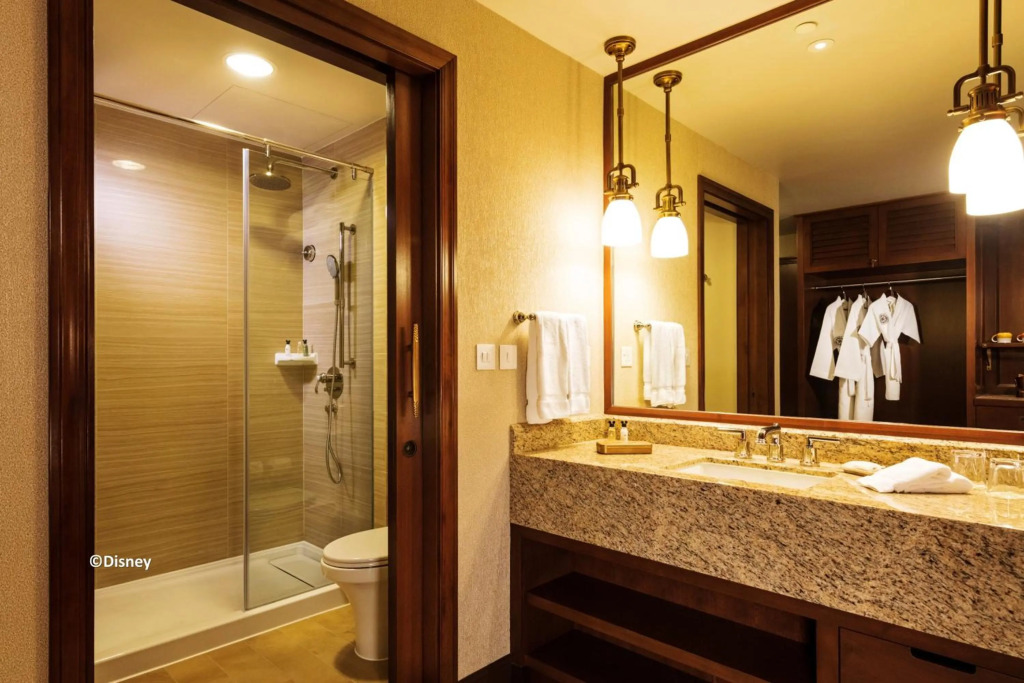 Disney Explorers Lodge