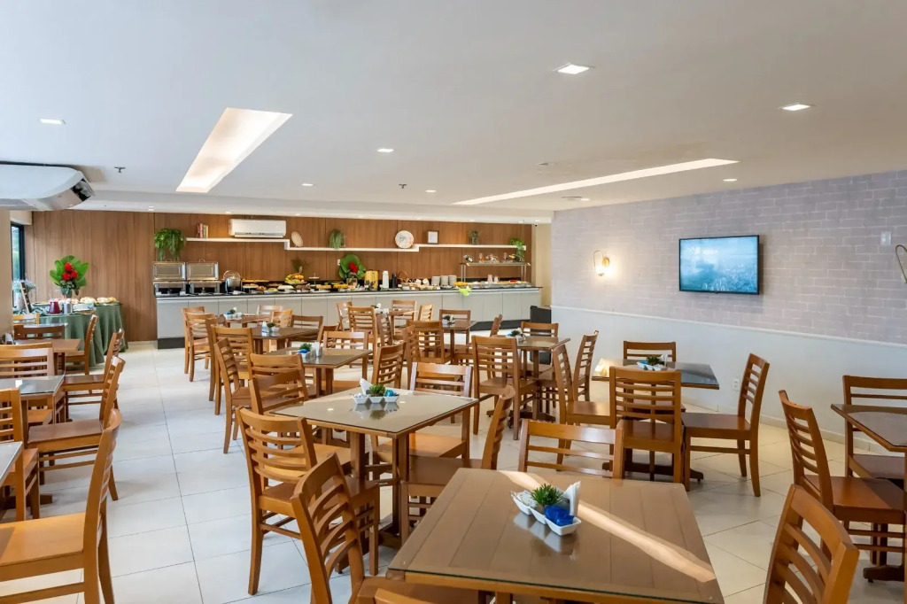 Villa Park Hotel