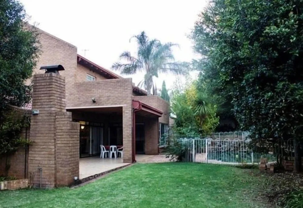 Bruma Holiday Home
