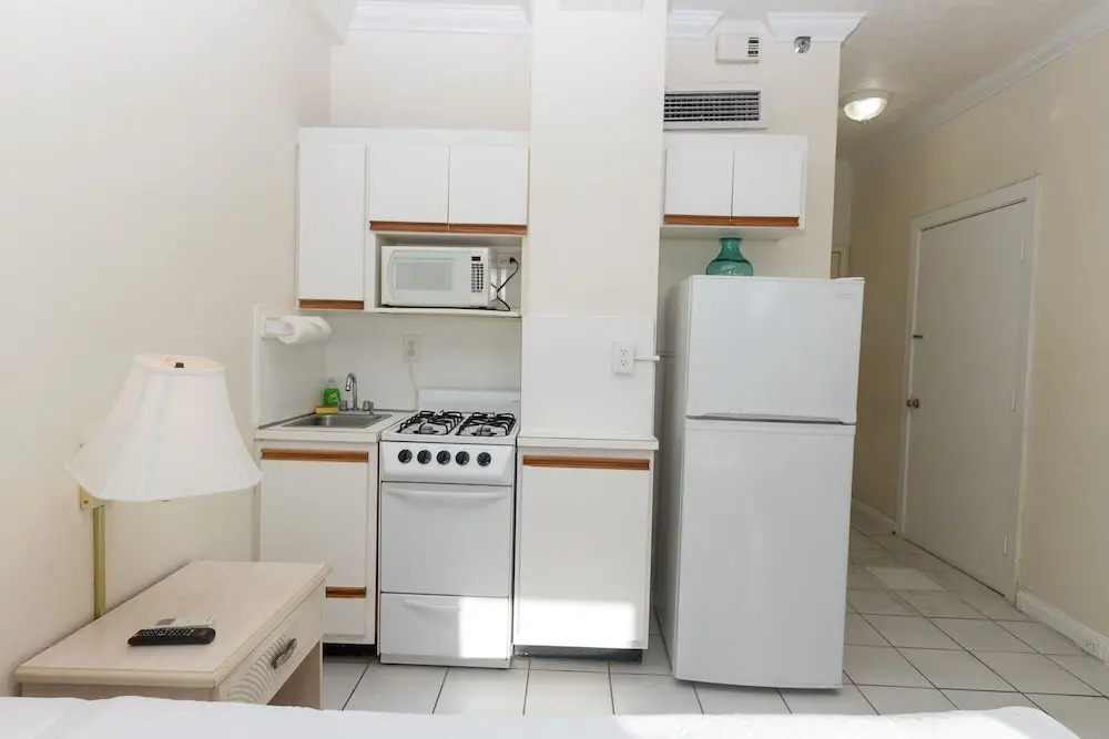 467 Studio Hollywood Beach Resort