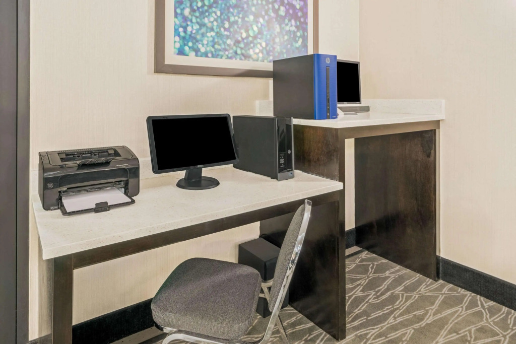 La Quinta by Wyndham Oklahoma City -Yukon