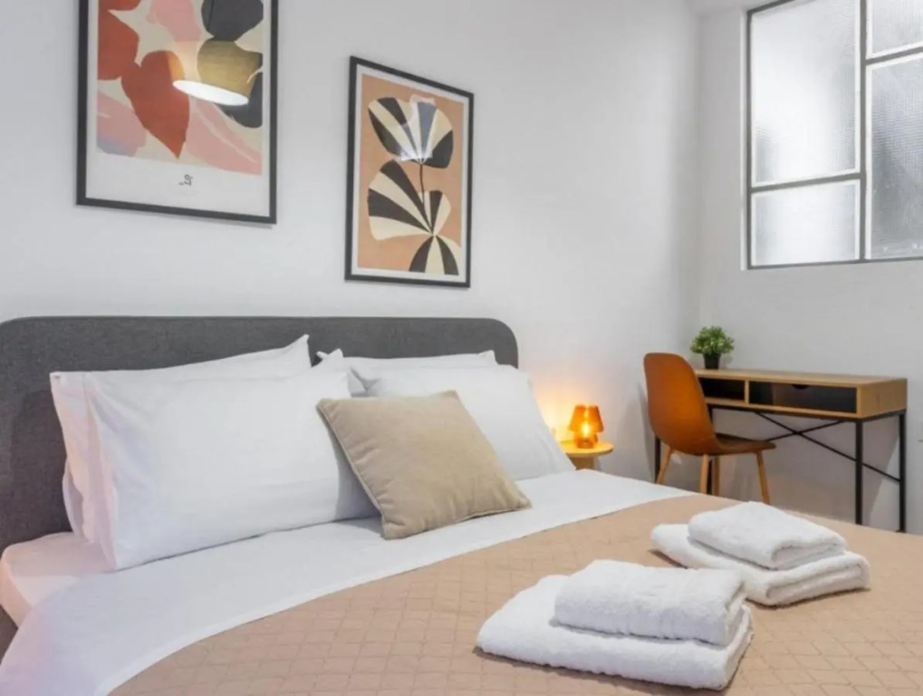 Nobe Acropolis Suite