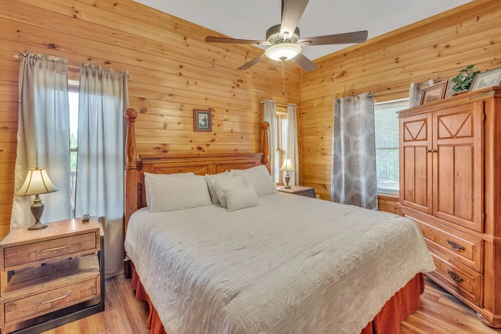 Heavenly Views - Amazing Mountain Views 8 Bedroom Cabin by Heavenly Views Resort