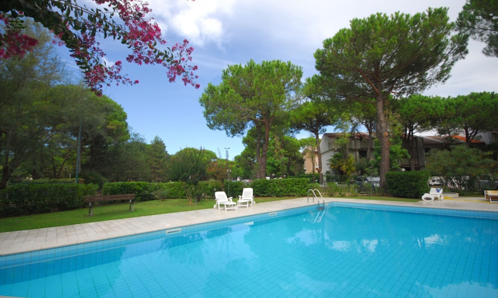 Flat With Balcony and Shared Pool