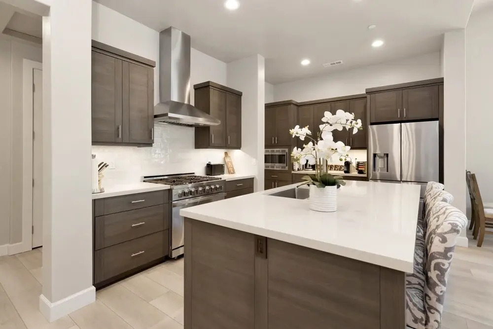2162-the Reel Deal 3 Bedroom Home by RedAwning