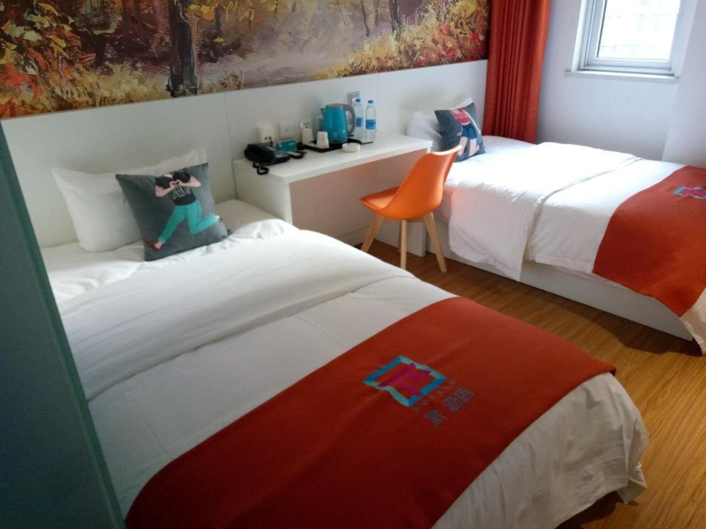 Pai Hotel Hangzhou Xiasha University South Wenhai Subway Station