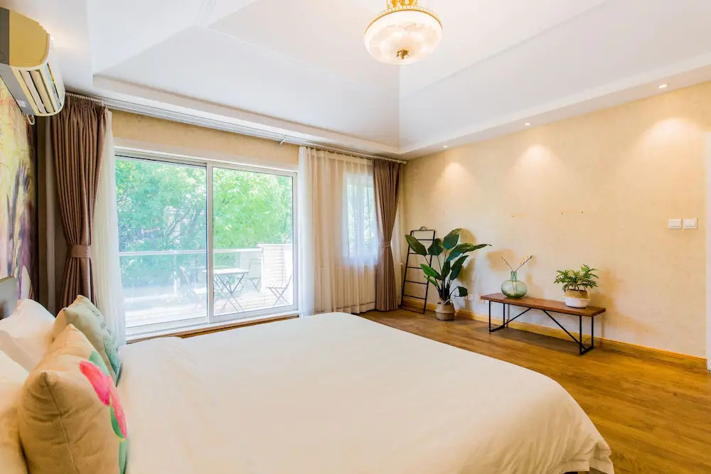 Summer Villa with 5 BRs