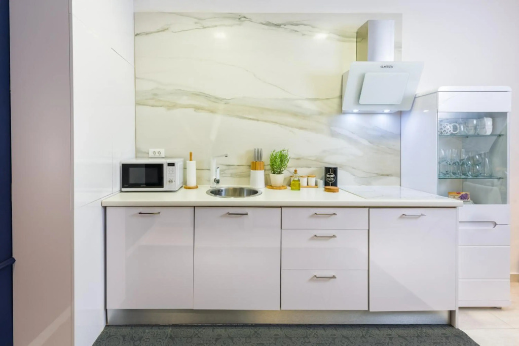 Luxury Studio Arc