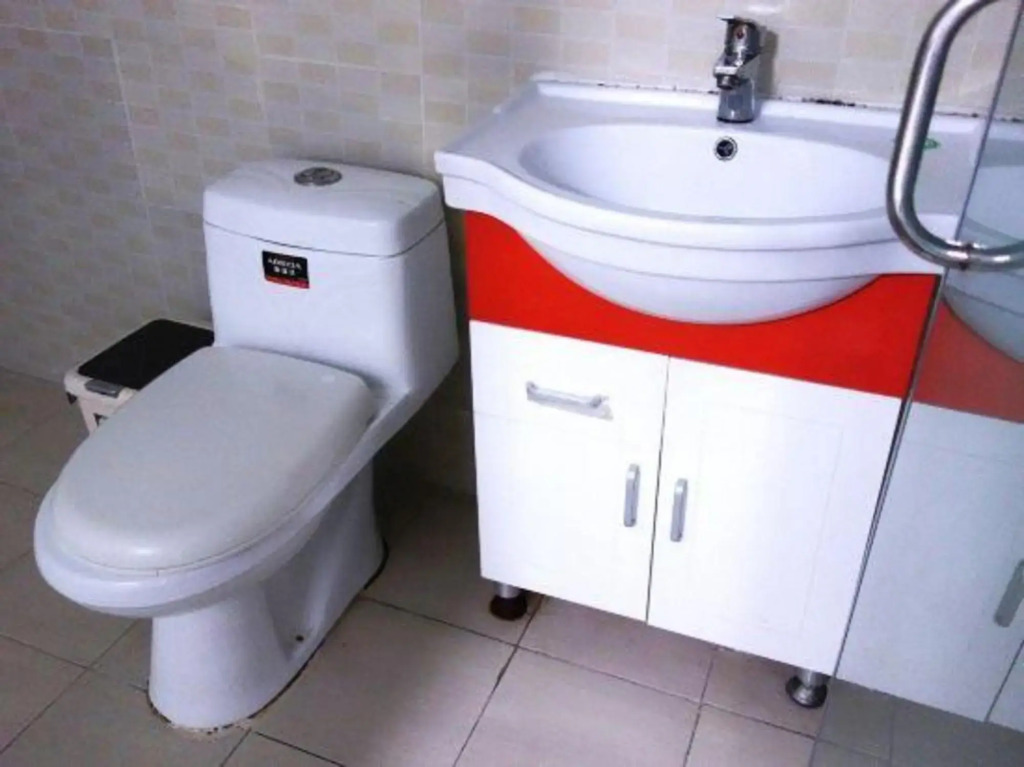 Huike Hostel