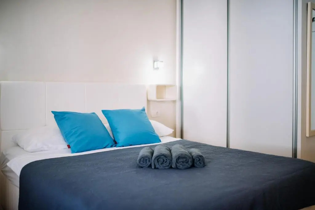 AMOROZO APARTMENTS by DuHomes