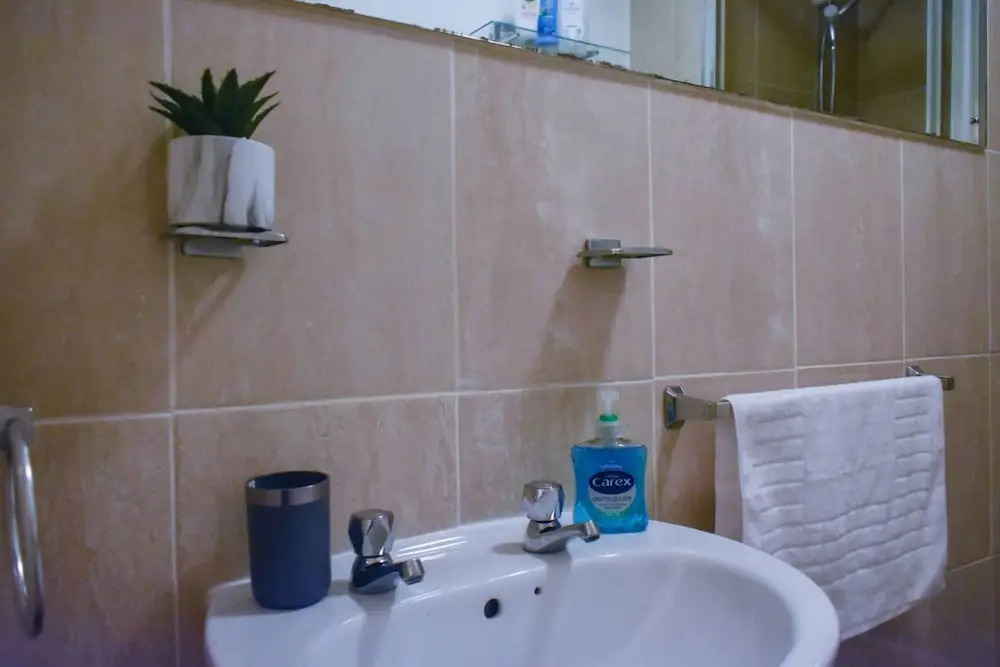 Refurbished Studio Flat Next To Brighton Station