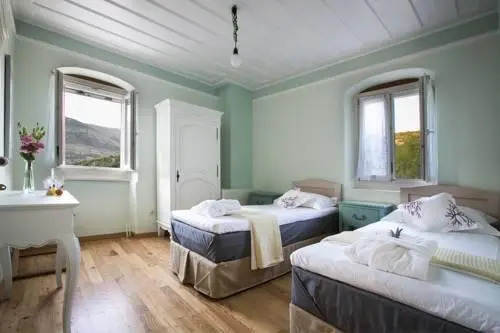 Iconic Villas - Villa Rosa