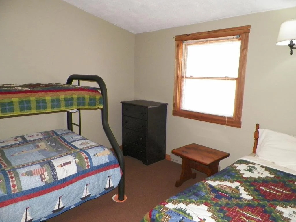 Feeder Creek Lodge and Cabin