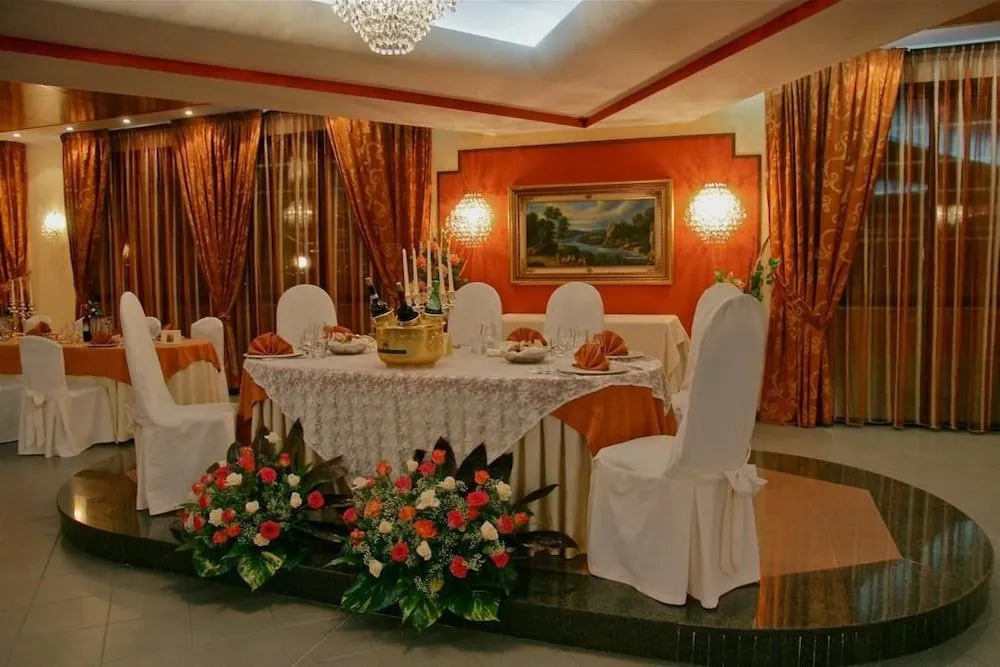 Kristall Palace Hotel