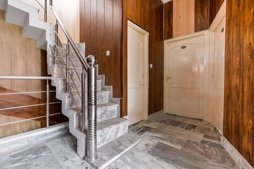 OYO 42893 Siali Residency