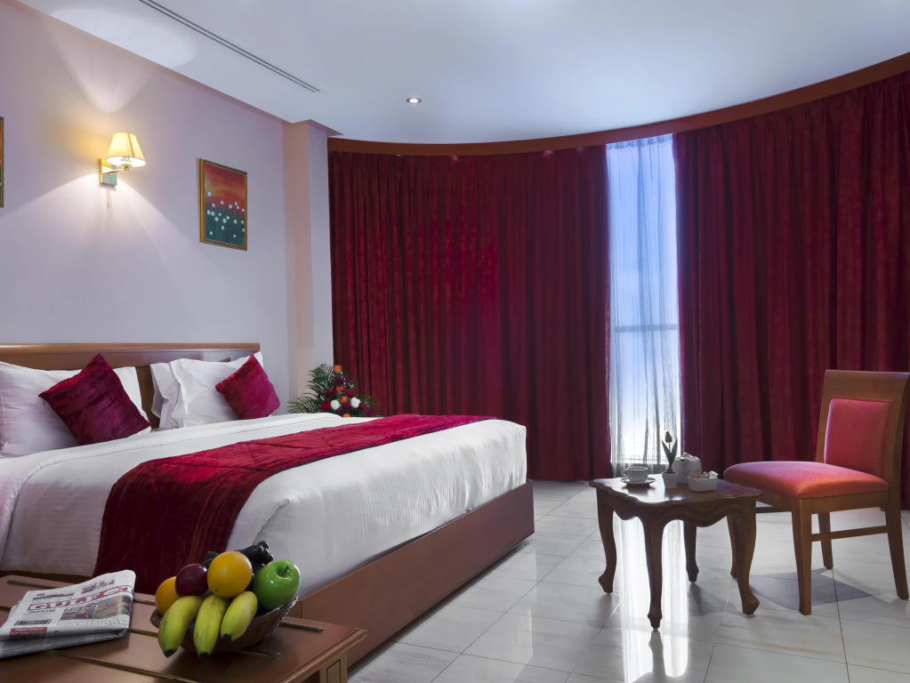Al Madina Suites Doha