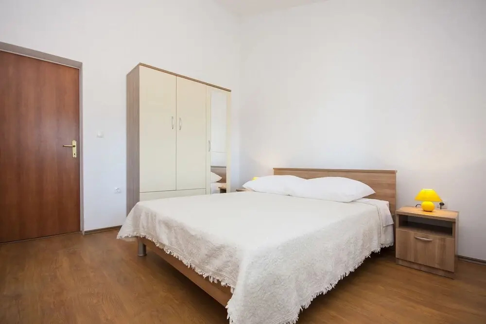 Per - Comfortable Family Apartments - A3