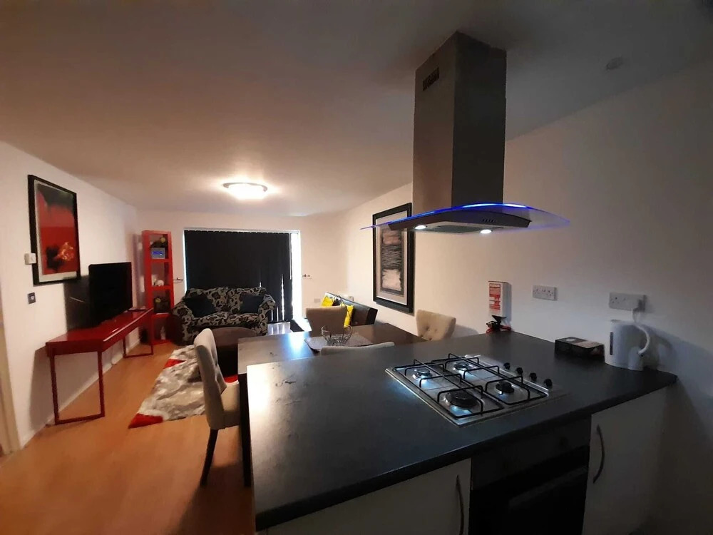 Impeccable 2-bed Apartment in London
