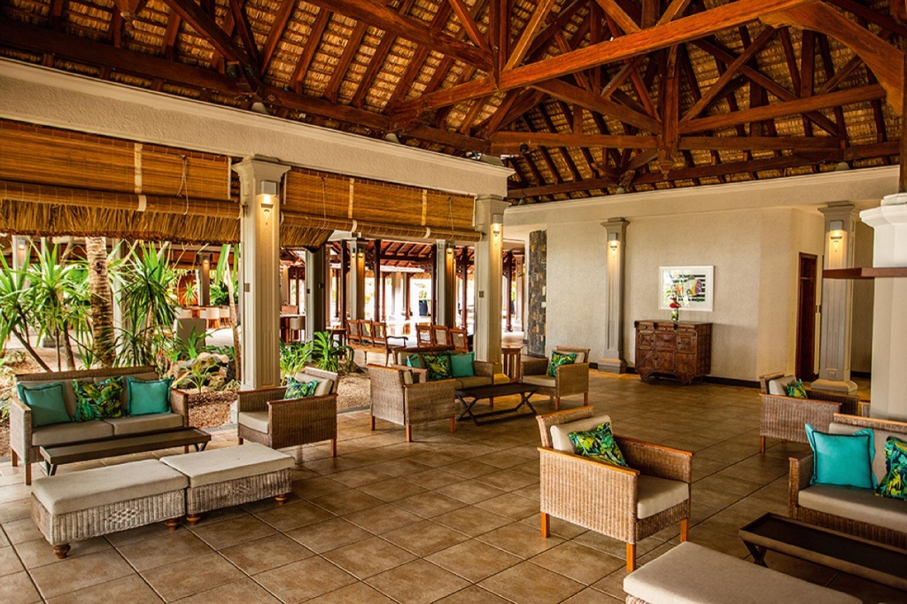 Paradis Beachcomber Golf Resort & Spa