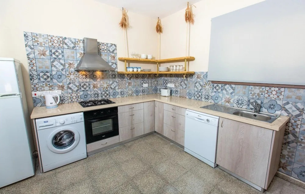 Amazing Home in Argaka With Wifi and 3 Bedrooms