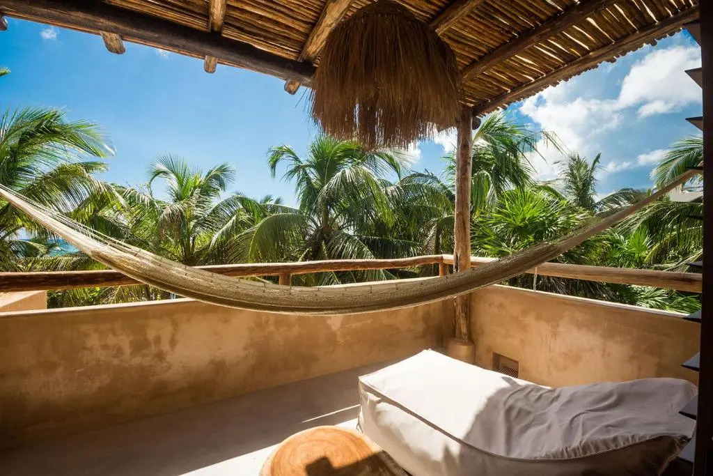 Privada Soliman Bay villa pets welcome