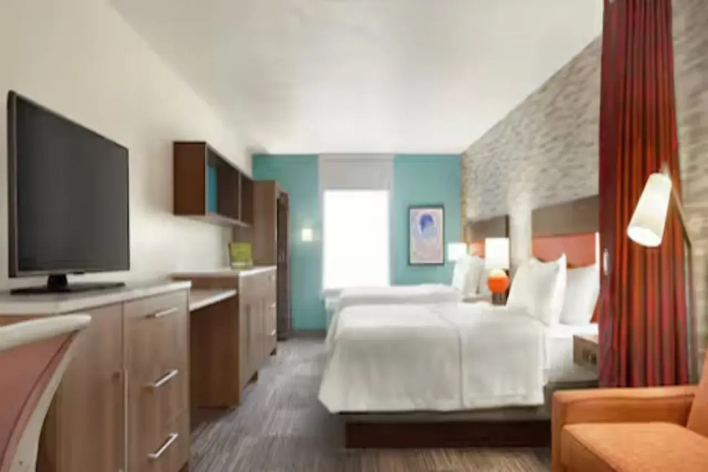 Home2 Suites By Hilton Sheboygan