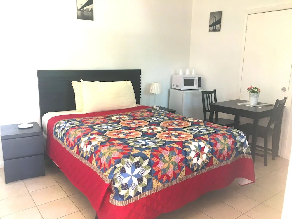 Richards Pet Friendly Motel