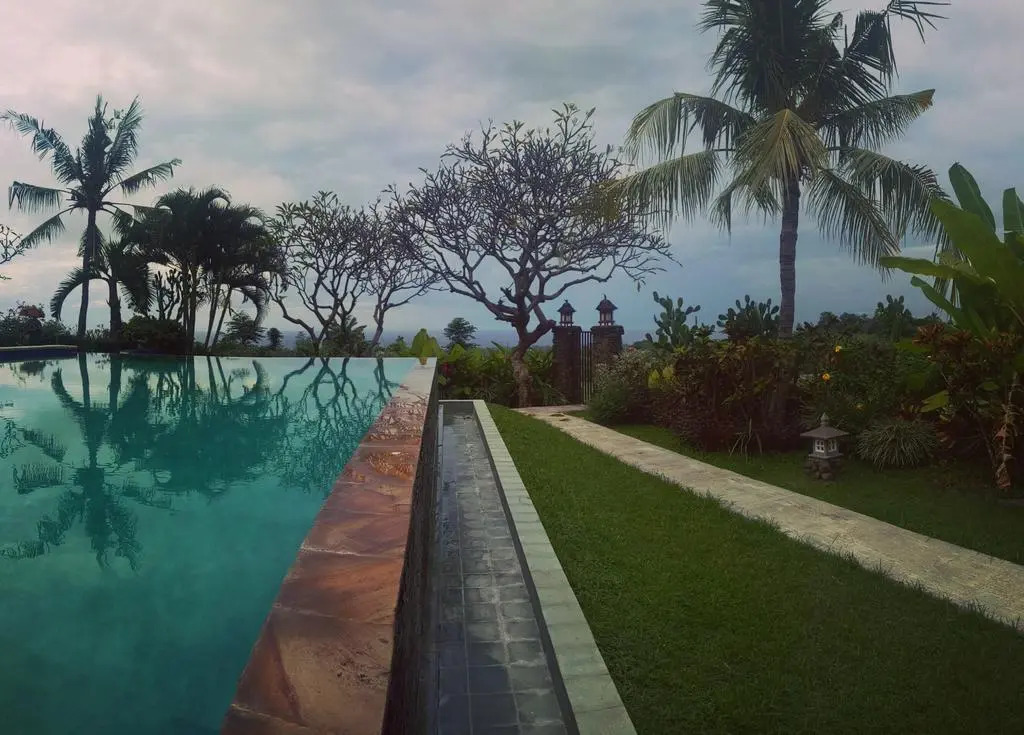Ume Cantik Villa
