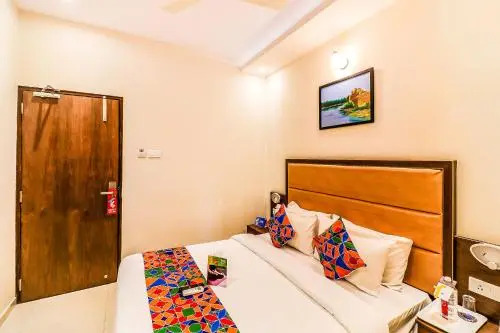 FabHotel Admiral