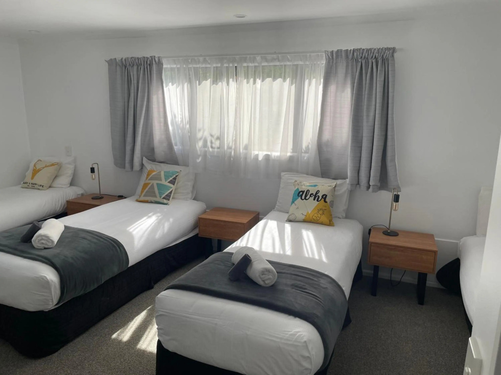 Fairway Motel & Apartments